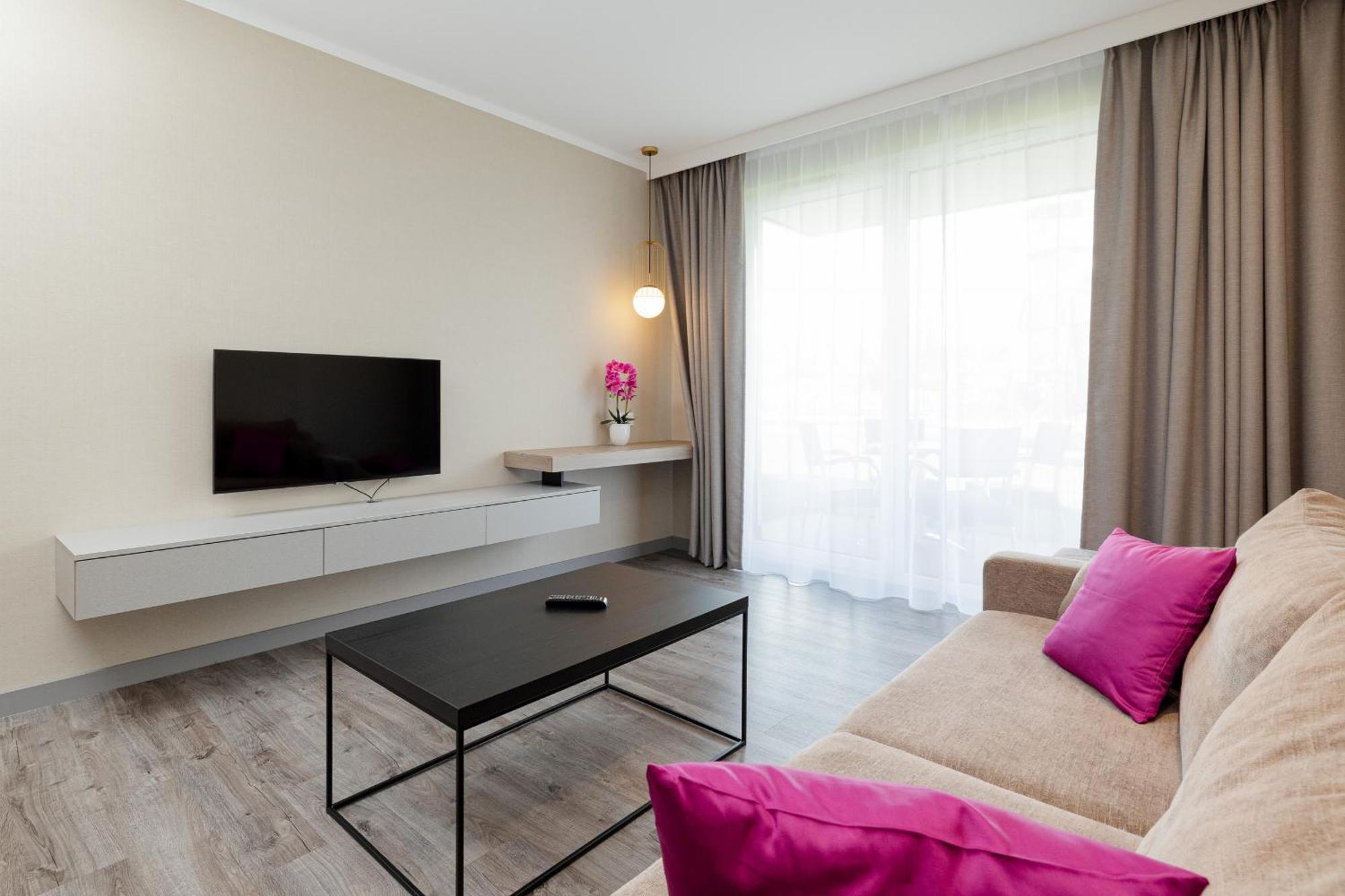 Perfect Holiday Apartments Bel Mare By Noclegi Renters ミエンジズドロイェ エクステリア 写真